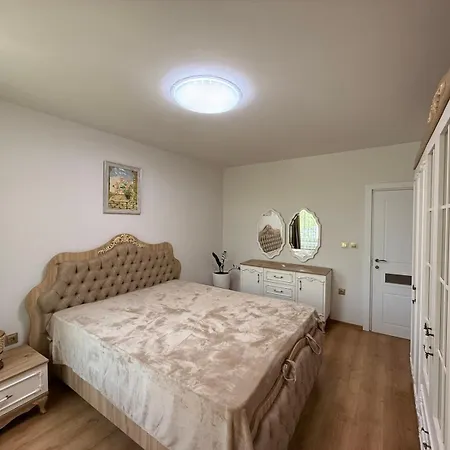 Apartment Sea Garden Beauty Varna